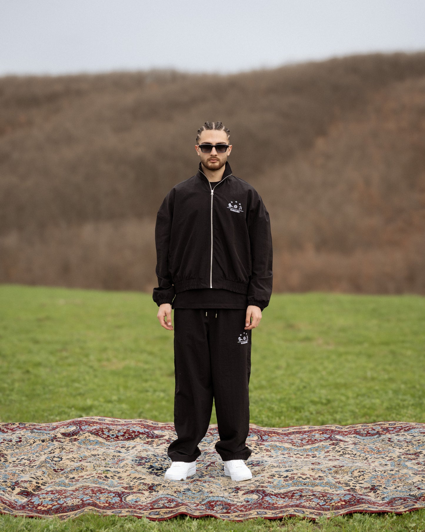PARACHUTE PANTS